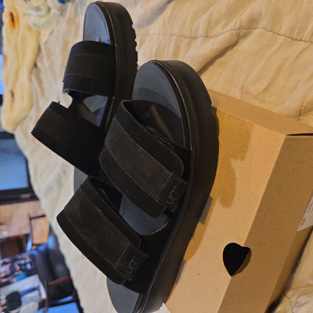 Ugg Zayne II